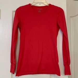 Peaches Uniforms Scrub Undershirt/Sleeves in Magenta/Hot Pink, size XS.